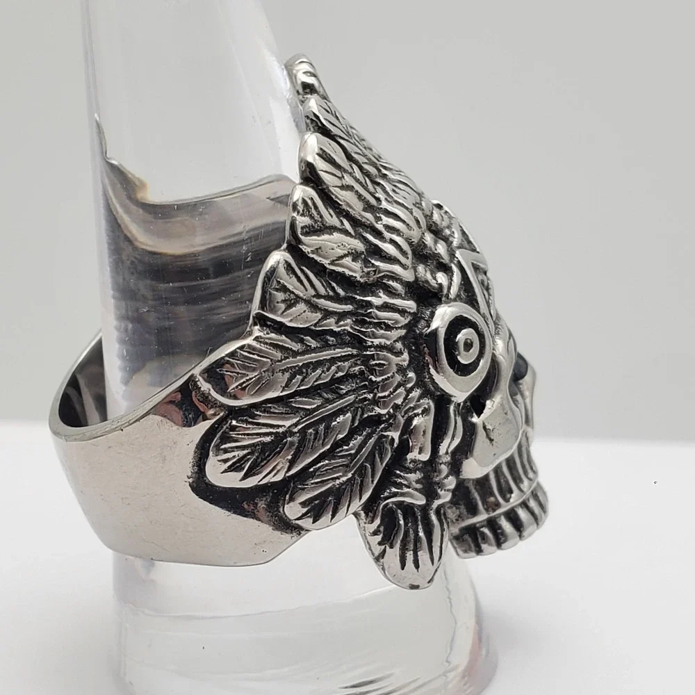 Skull Biker Ring Silver Tone Size 11 Headdress Feather Gothic Large Skeleton Vtg
